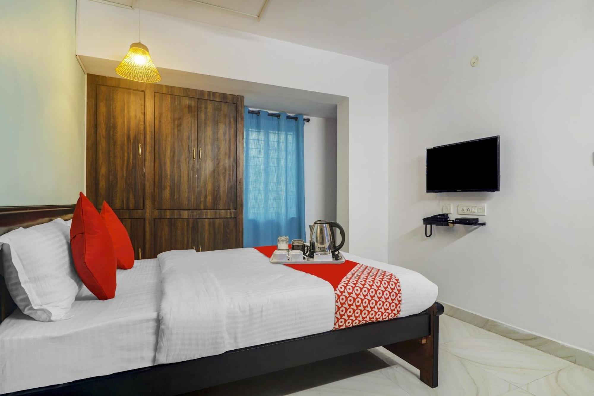 Hotel O Broholic Hotels Near Botanical Garden Hyderabad Exterior foto